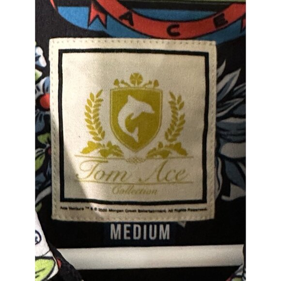 NWT RSVLTS Men Med Shirt Ace Ventura Pet Detective Roosevelts Tom Ace Hawaiian - Picture 5 of 8